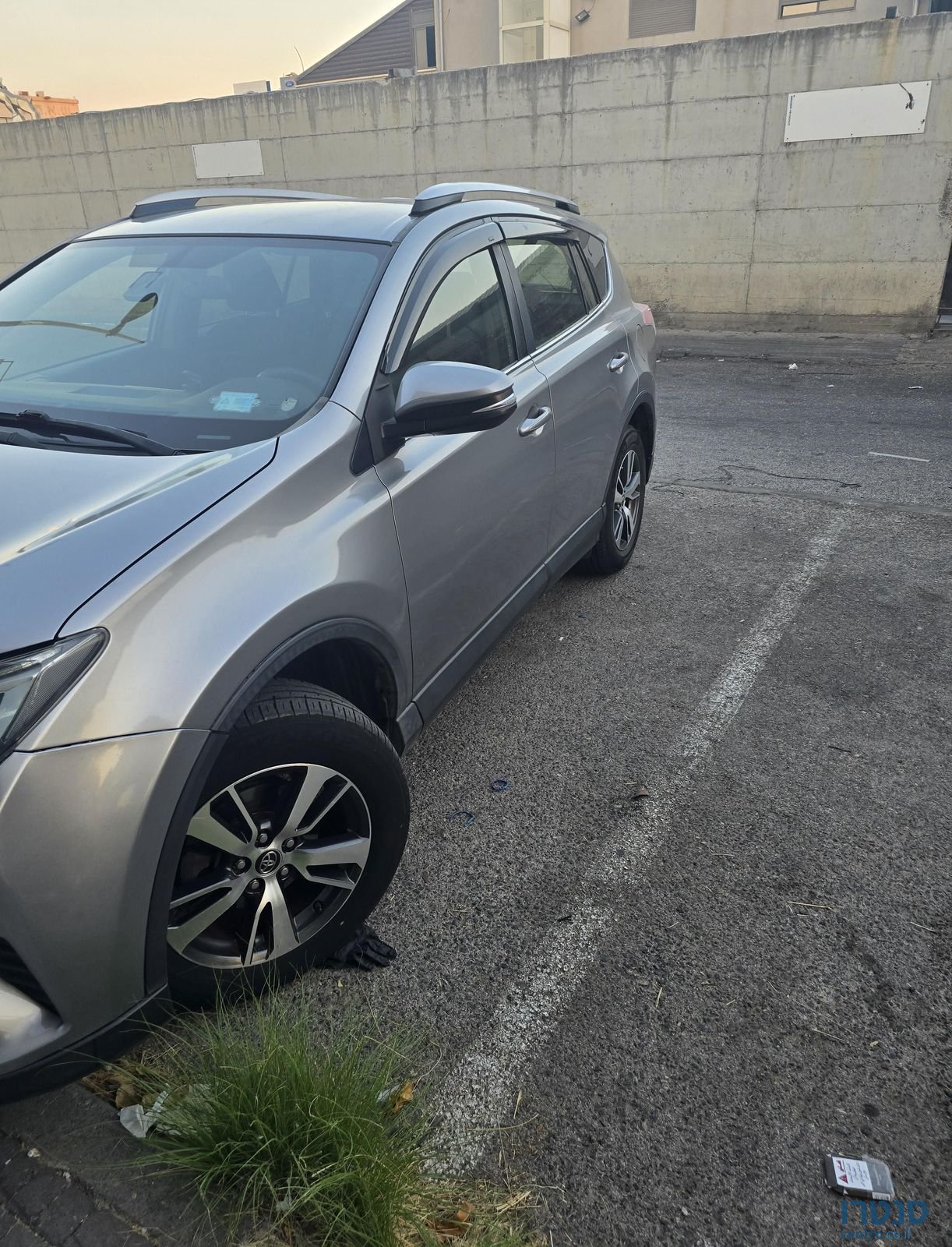 2018' Toyota RAV4 טויוטה photo #3