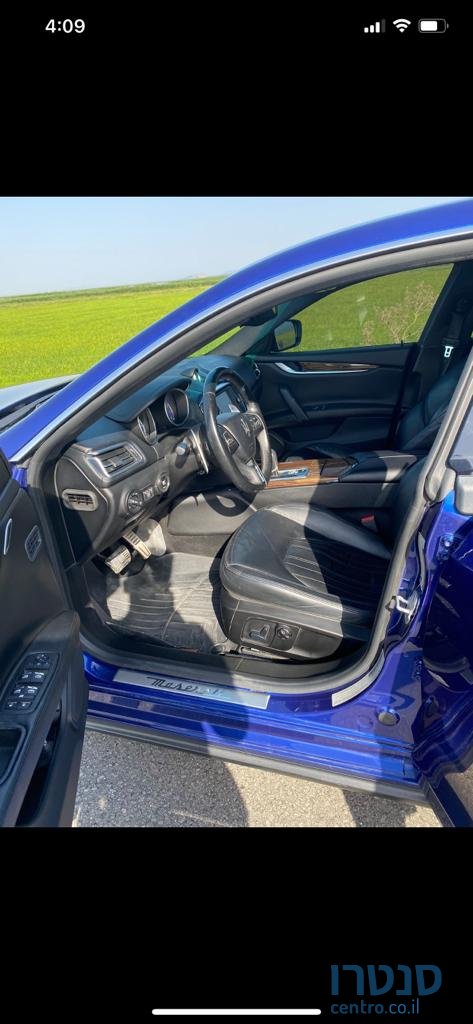 2014' Maserati Ghibli SQ4 photo #4