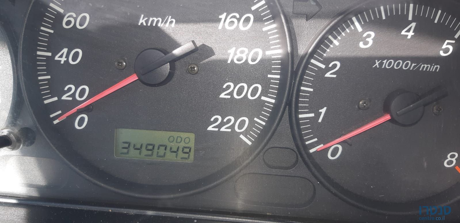 2001' Mazda 323 מאזדה לאנטיס photo #3