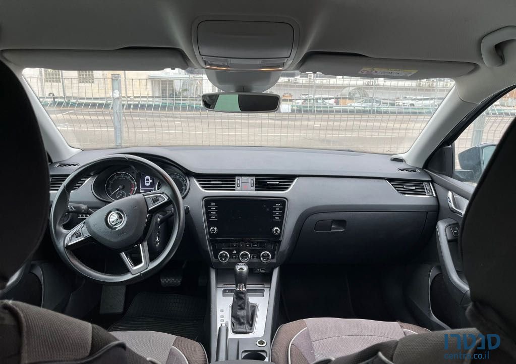 2019' Skoda Octavia סקודה אוקטביה photo #5