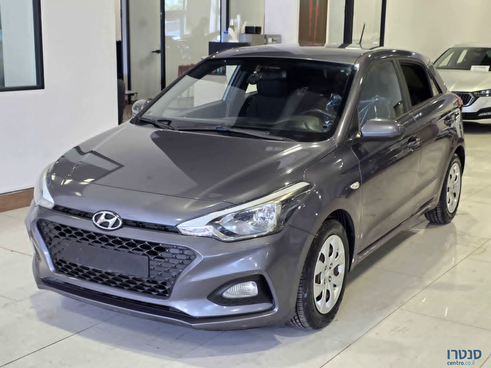 2021' Hyundai i20 photo #3