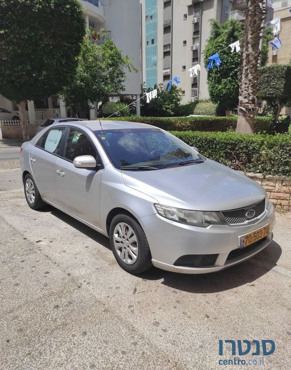 2011' Kia Forte קיה פורטה photo #1