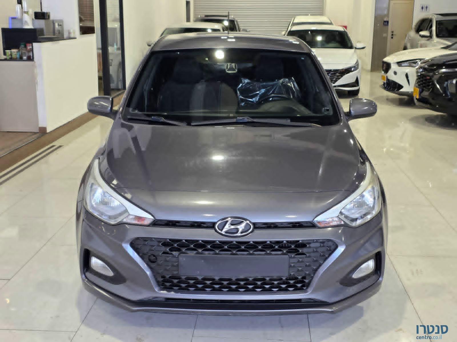 2021' Hyundai i20 photo #1