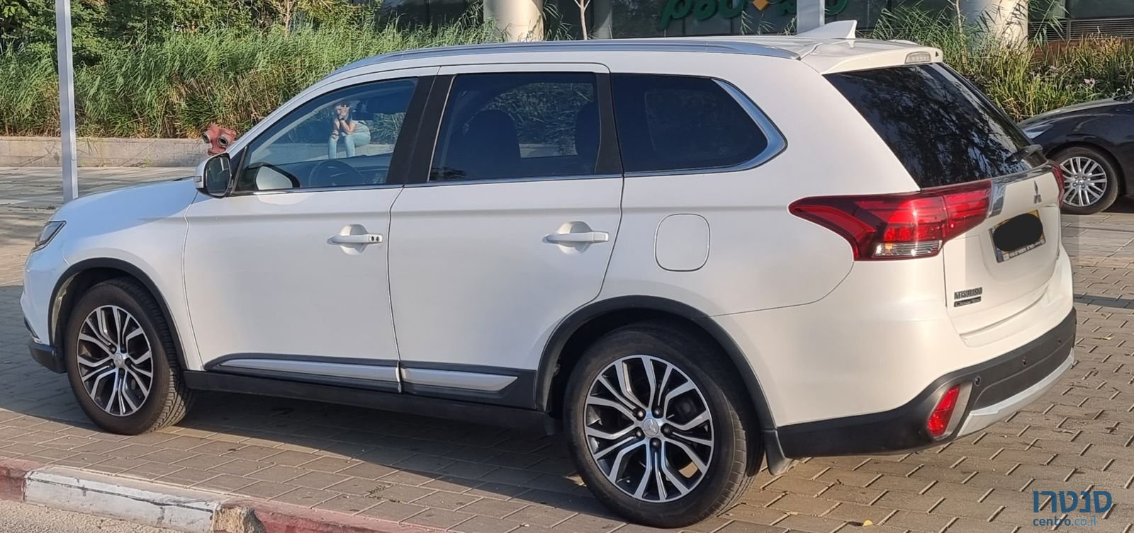 2018' Mitsubishi Outlander מיצובישי אאוטלנדר photo #3