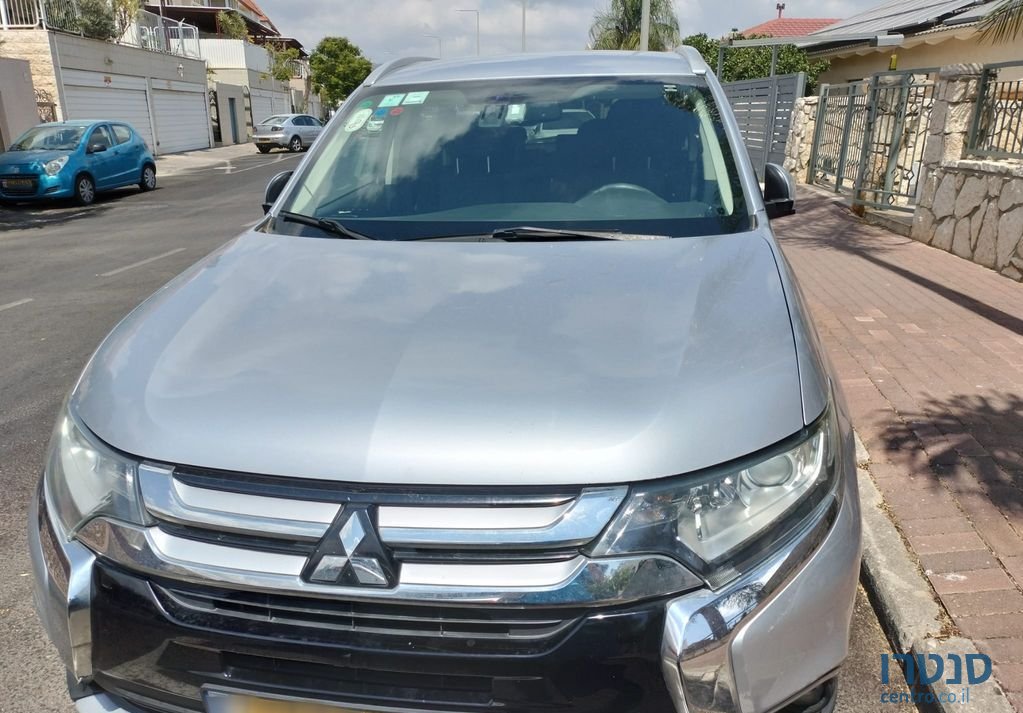 2017' Mitsubishi Outlander מיצובישי אאוטלנדר photo #2