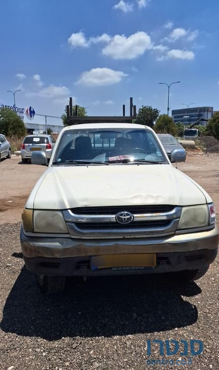 2006' Toyota Hilux 2X4 טויוטה היילקס photo #4