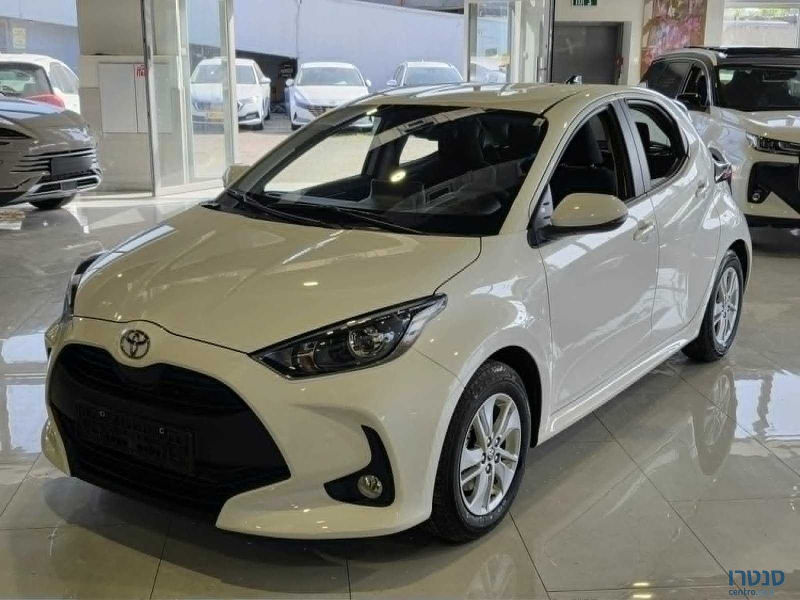 2026' Toyota Yaris photo #2