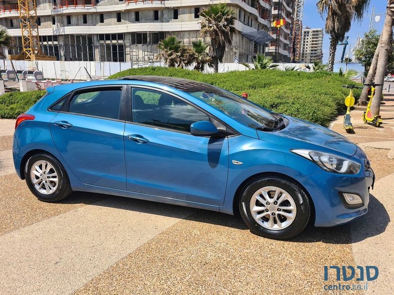 2015' Hyundai i30 יונדאי photo #4