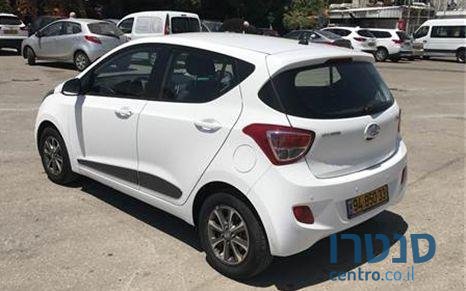 2015' Hyundai i10 photo #2