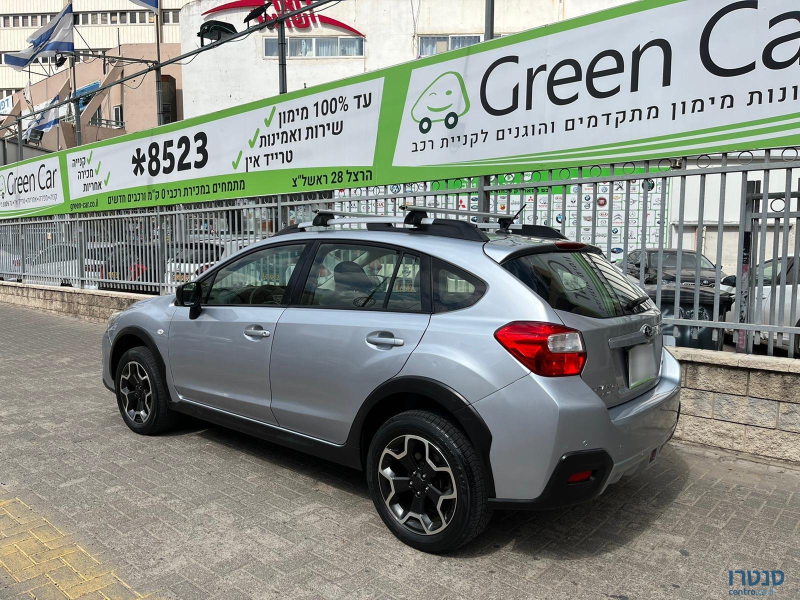 2015' Subaru XV photo #4