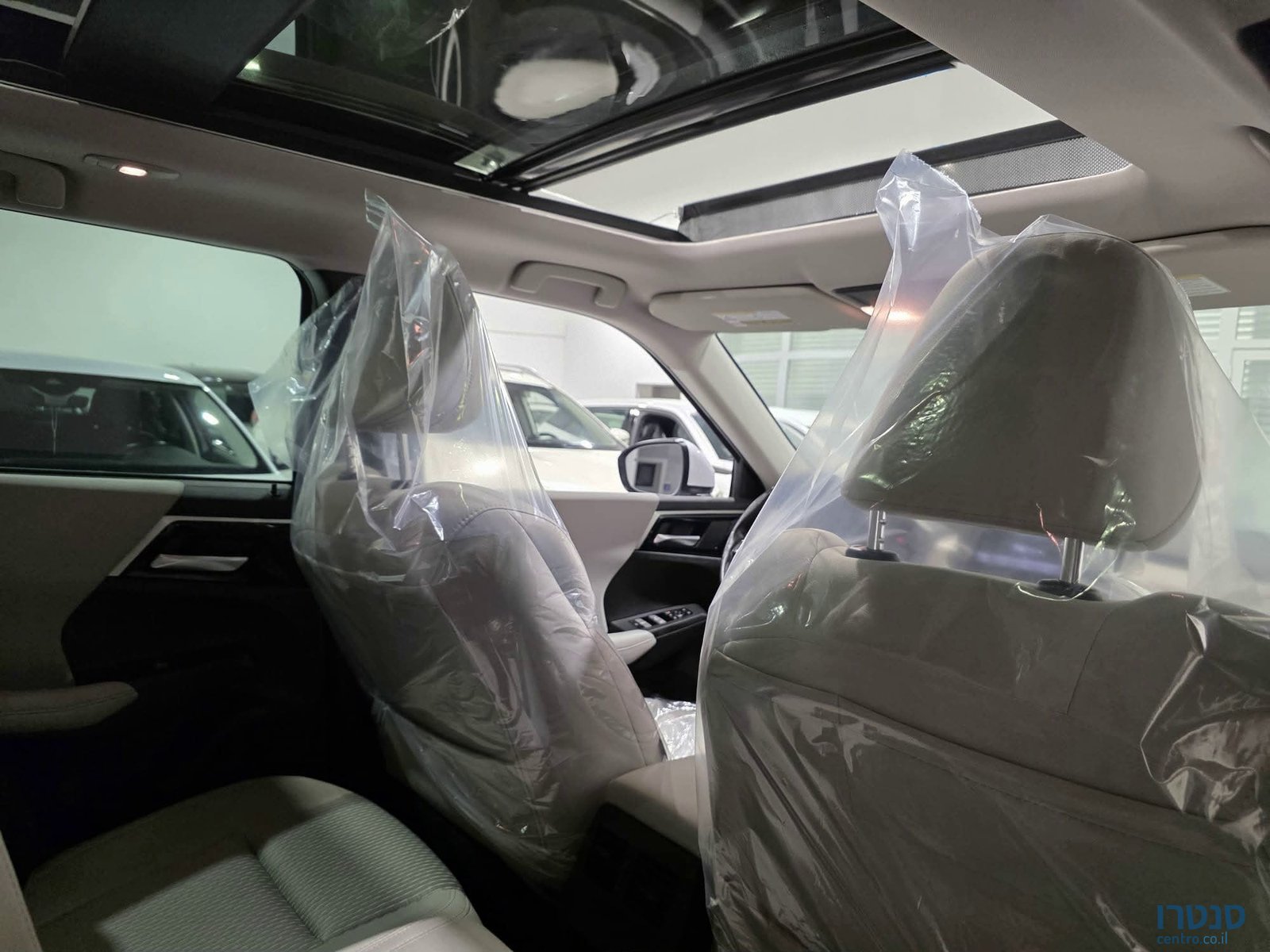 2022' Mitsubishi Outlander photo #7