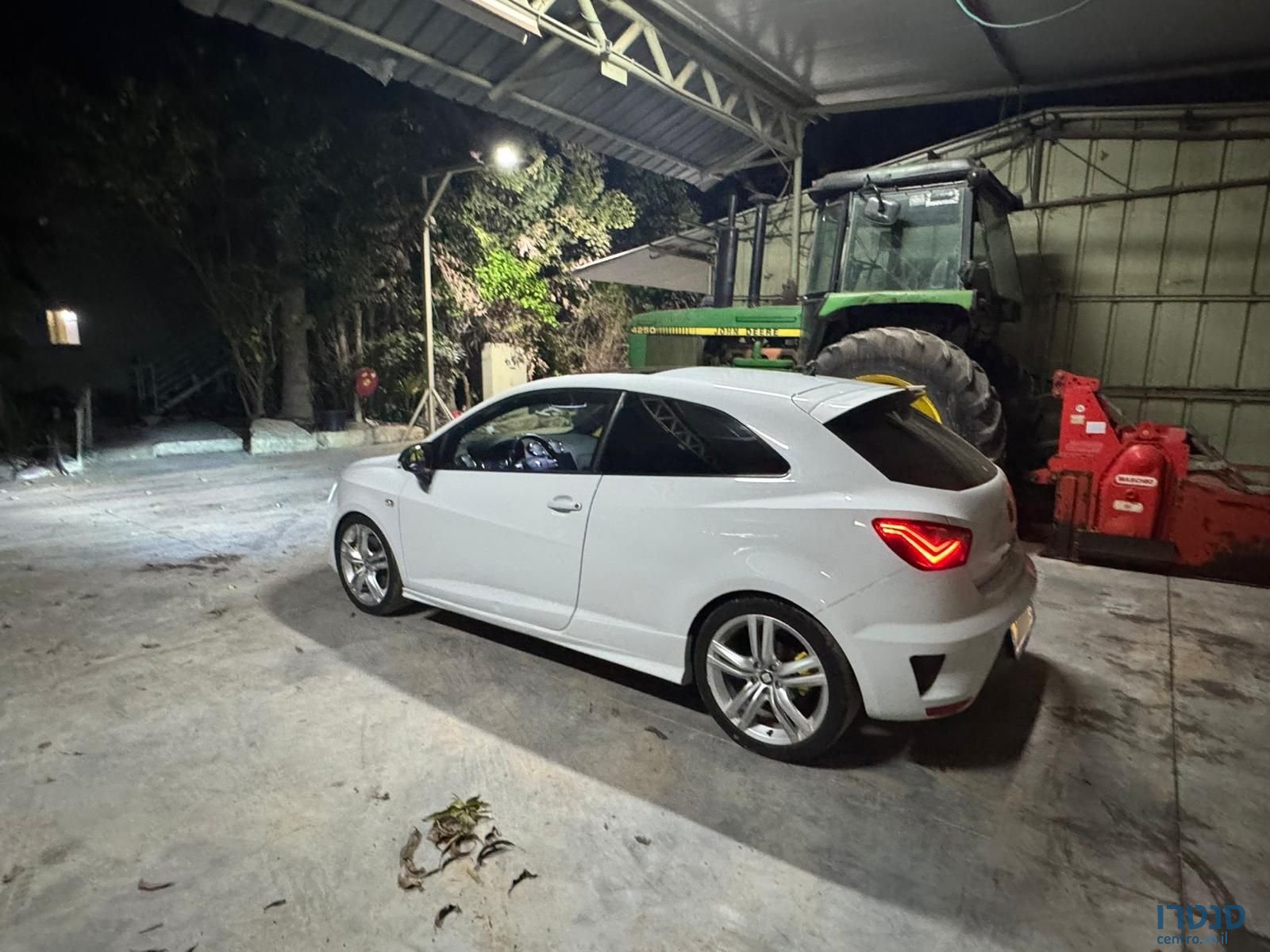 2016' SEAT Ibiza סיאט איביזה photo #4