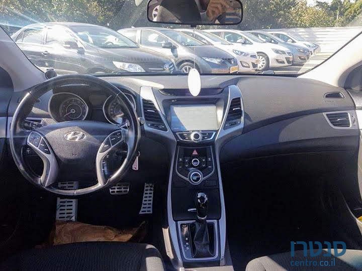 2013' Hyundai i35 photo #2