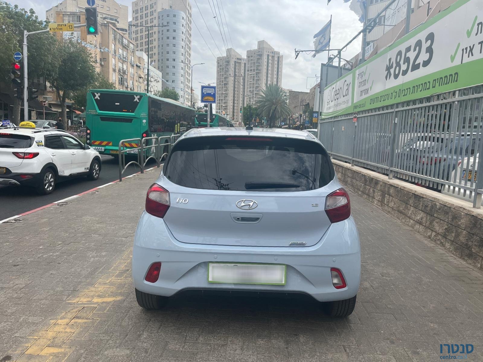 2021' Hyundai i10 photo #7