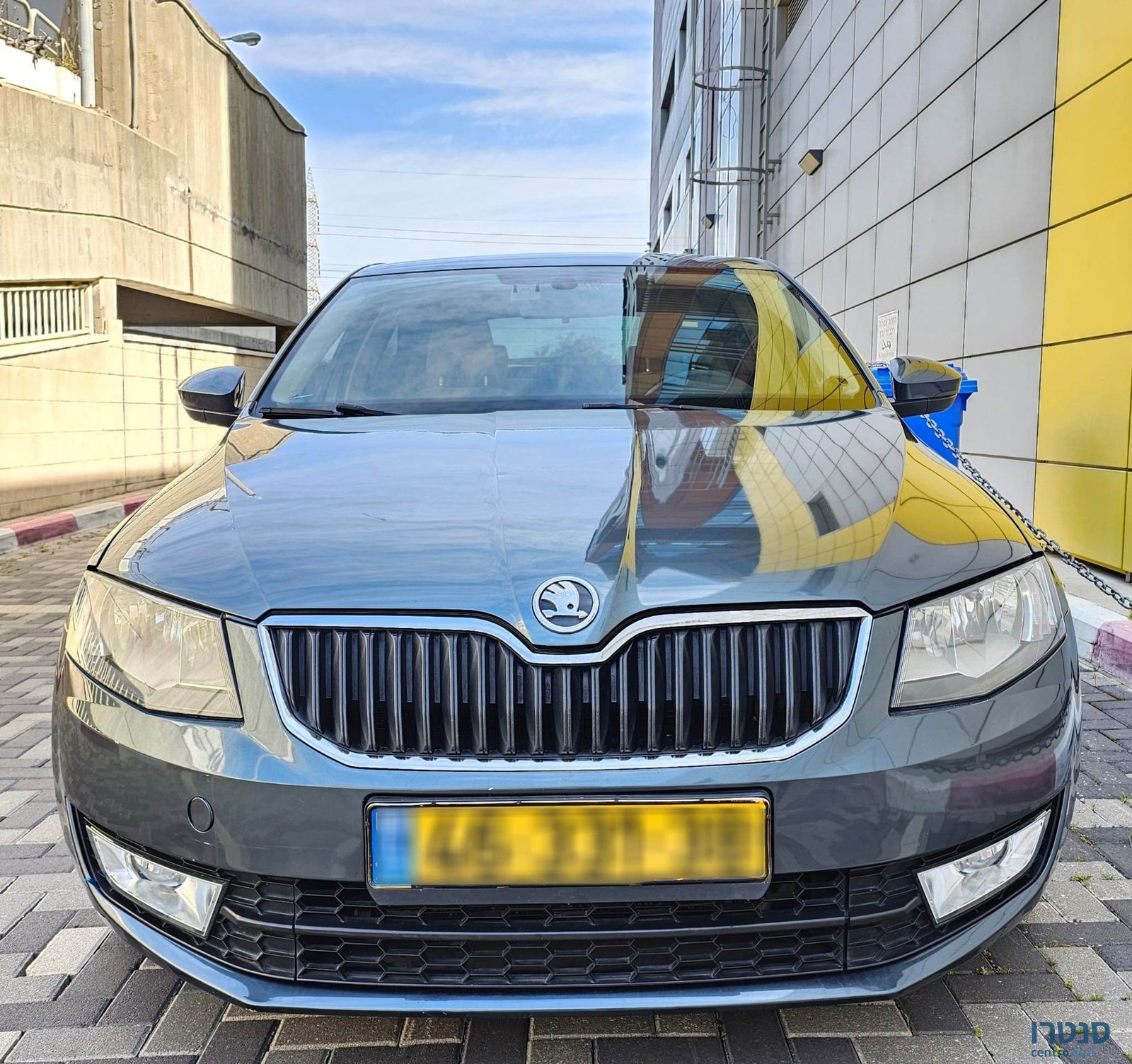 2016' Skoda Octavia photo #1