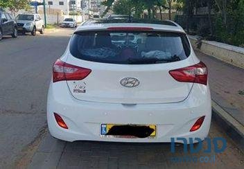 2013' Hyundai I30 יונדאי photo #4