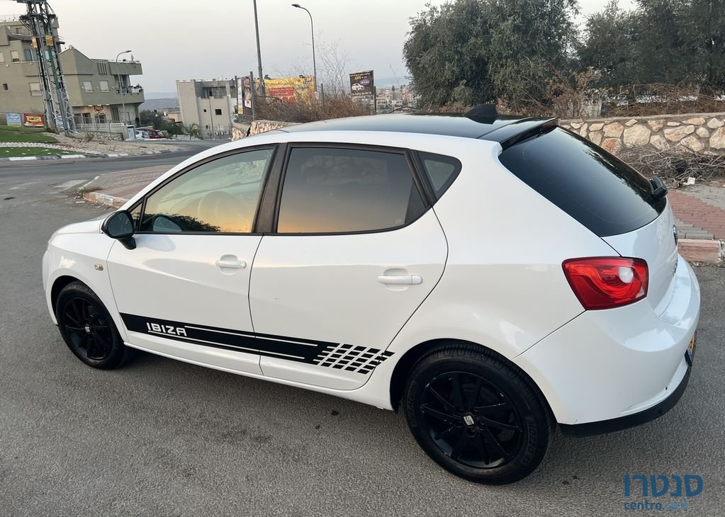2012' SEAT Ibiza סיאט איביזה photo #2