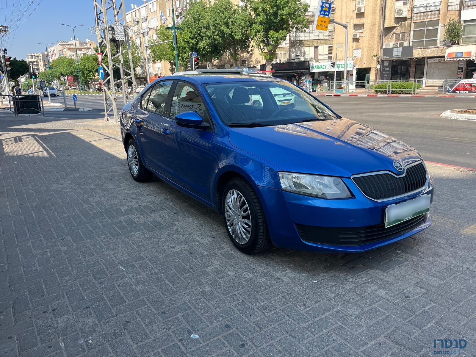2014' Skoda Octavia photo #6
