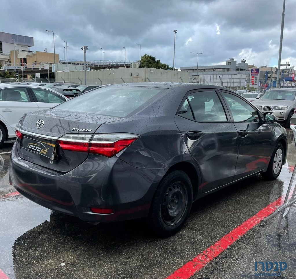 2017' Toyota Corolla טויוטה קורולה photo #4