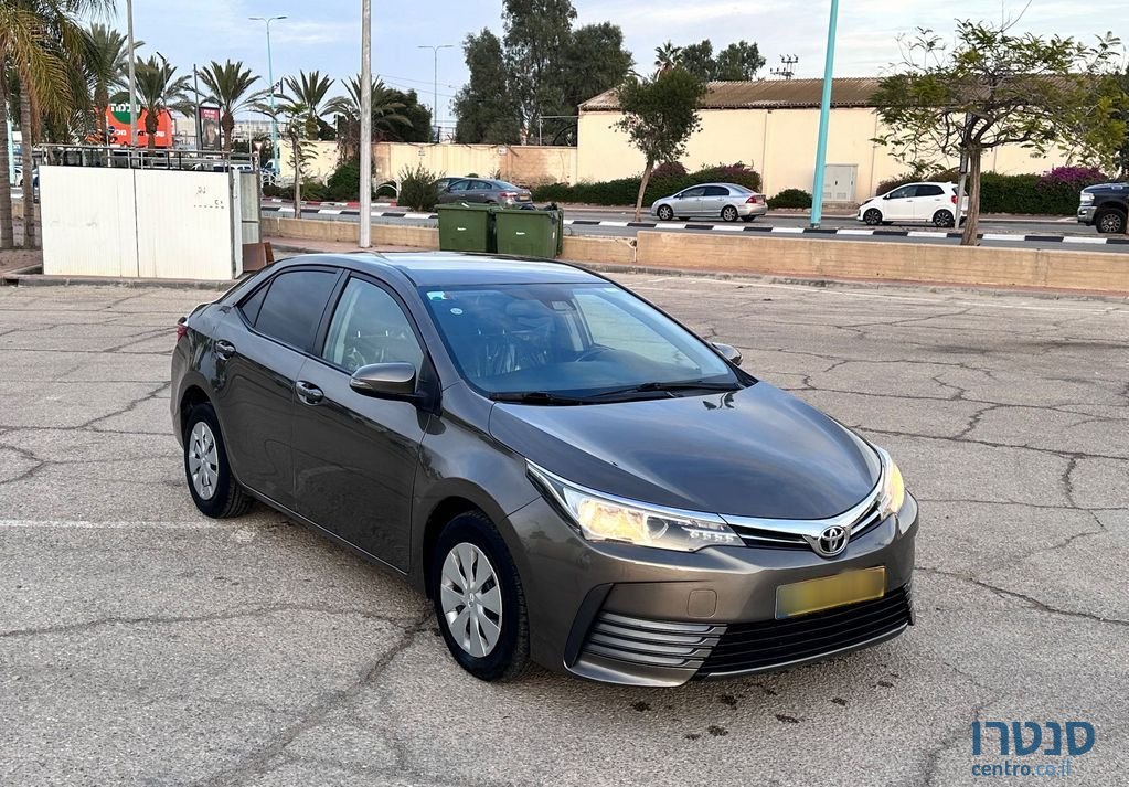 2018' Toyota Corolla טויוטה קורולה photo #1