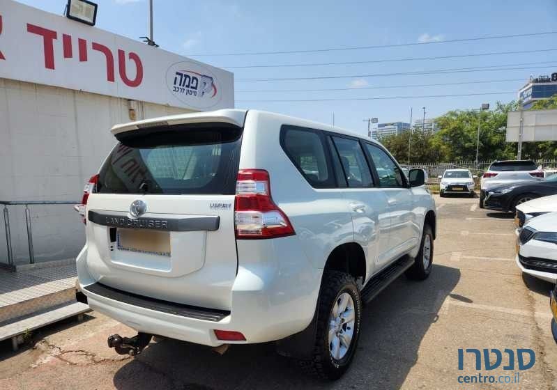 2017' Toyota Land Cruiser טויוטה לנד קרוזר photo #6