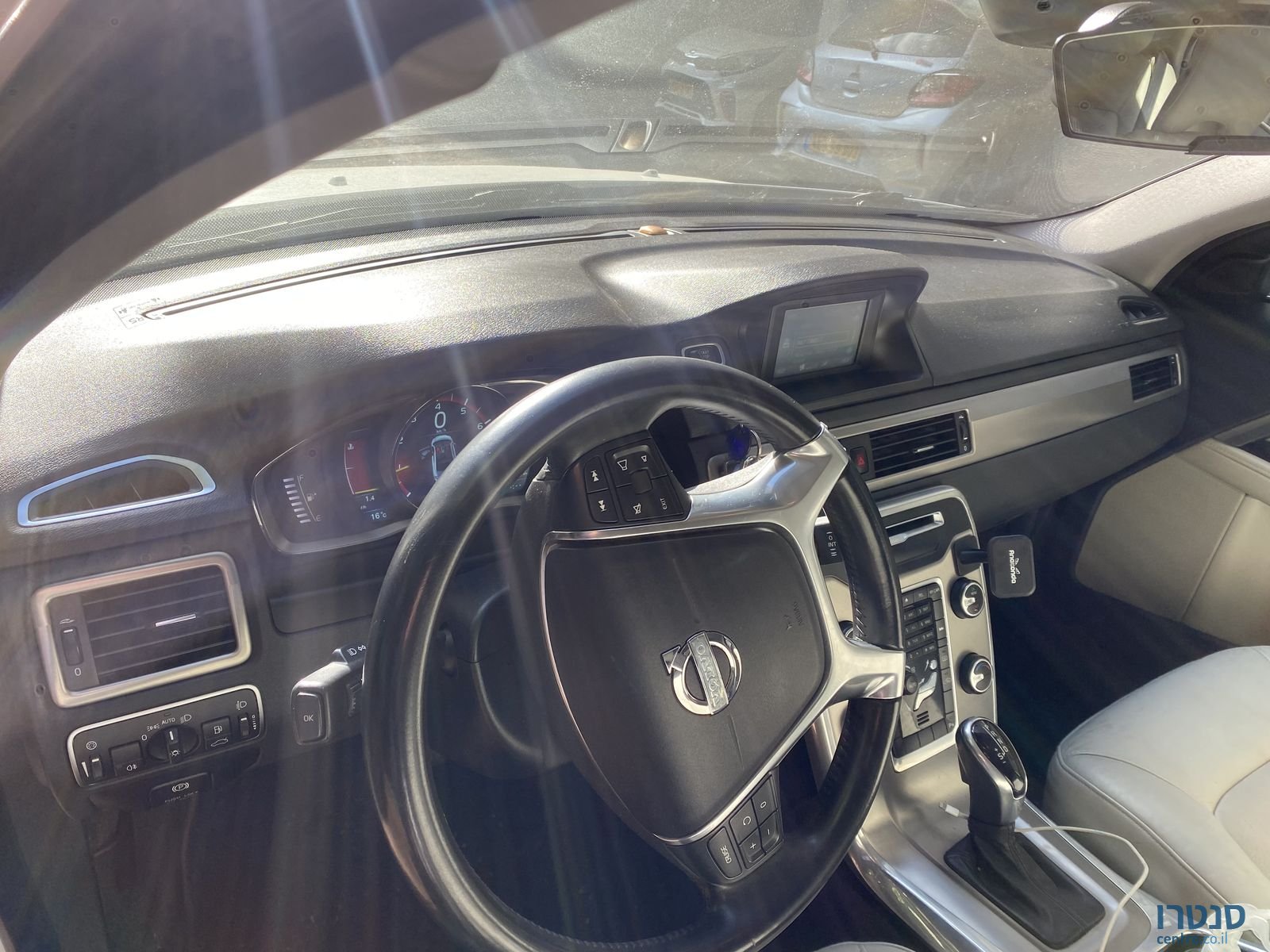 2014' Volvo 80 וולוו photo #1