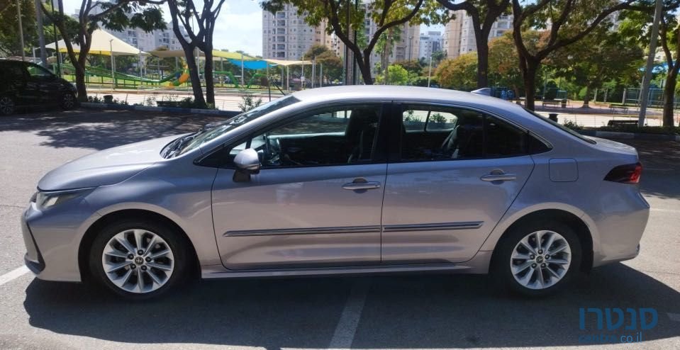 2019' Toyota Corolla טויוטה קורולה photo #4