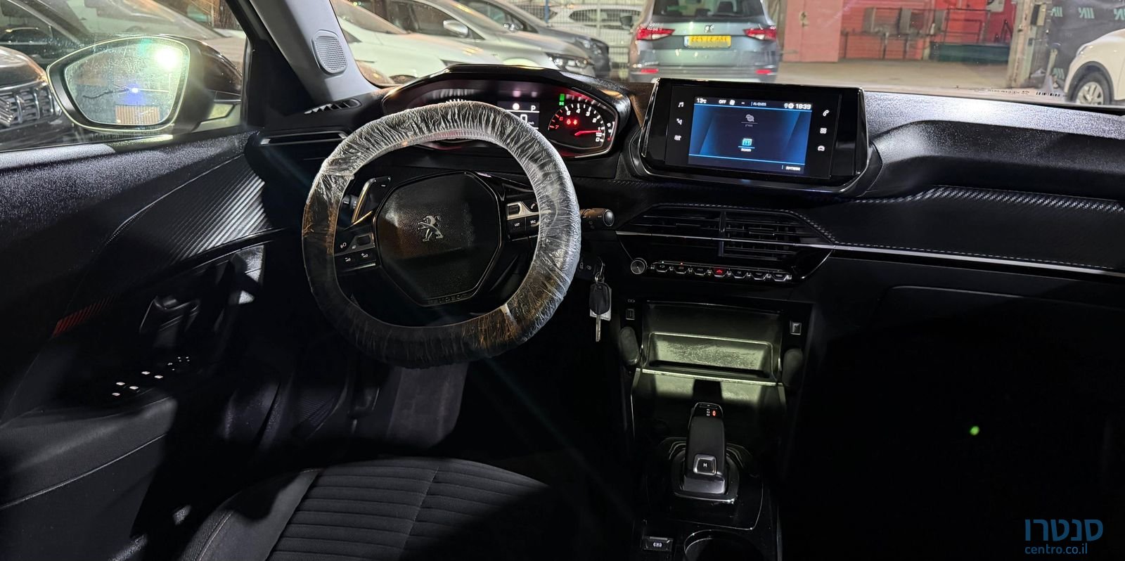 2022' Peugeot 2008 פיג'ו photo #5