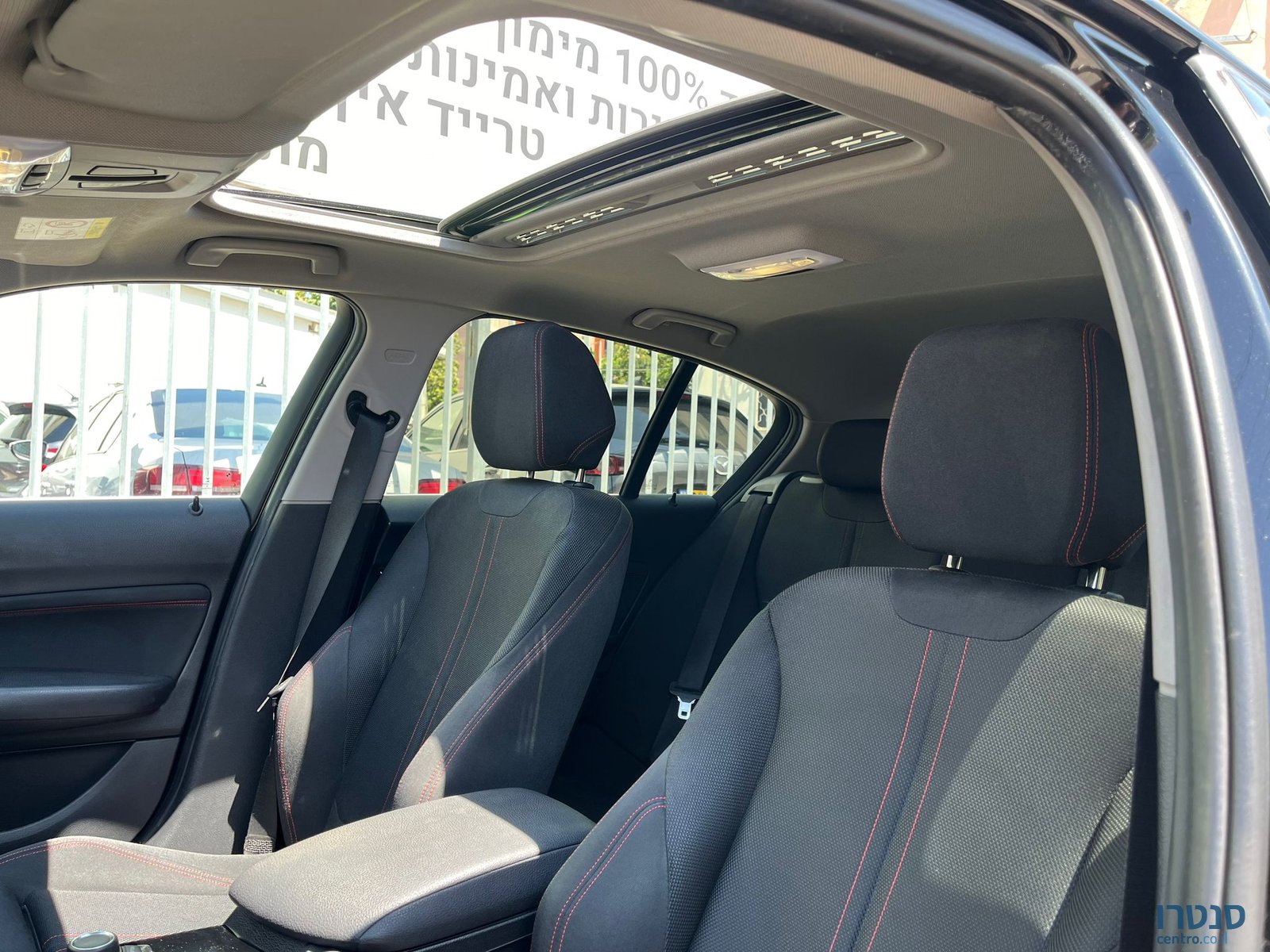 2020' BMW 118 photo #4