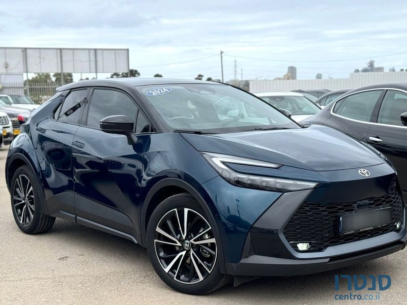 2024' Toyota C-HR טויוטה photo #4