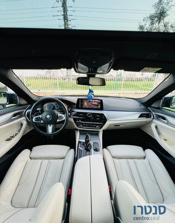 2019' BMW 5 Series ב.מ.וו סדרה 5 photo #5
