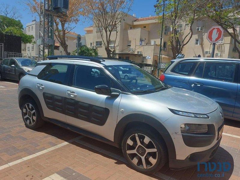 2018' Citroen C4 Cactus סיטרואן C4 קקטוס photo #3