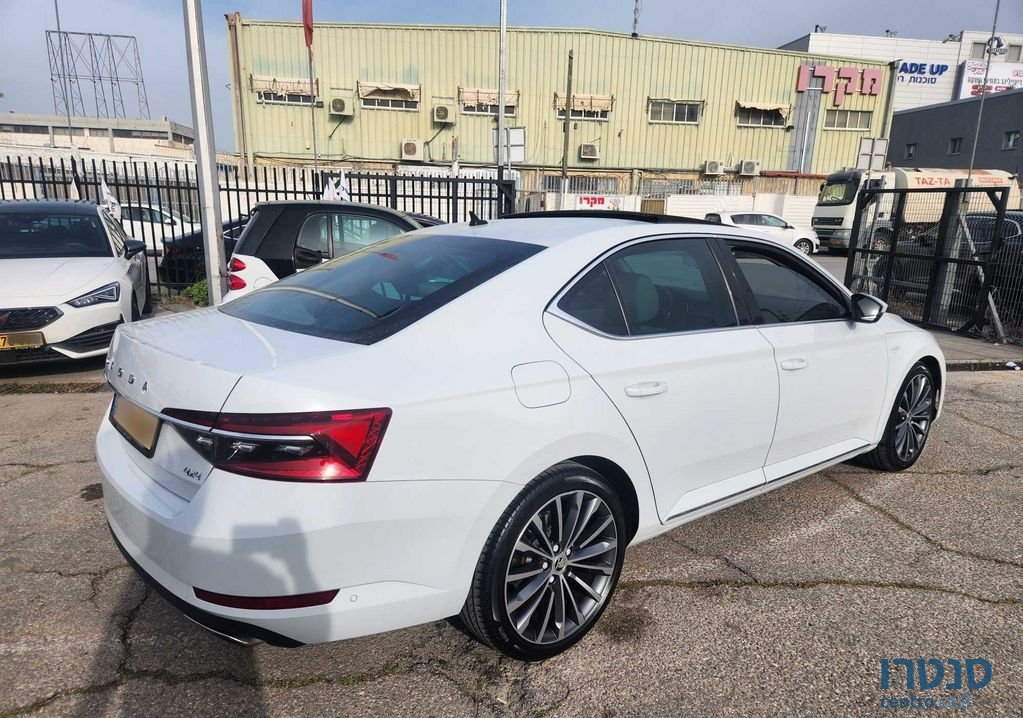 2020' Skoda Superb סקודה סופרב photo #5