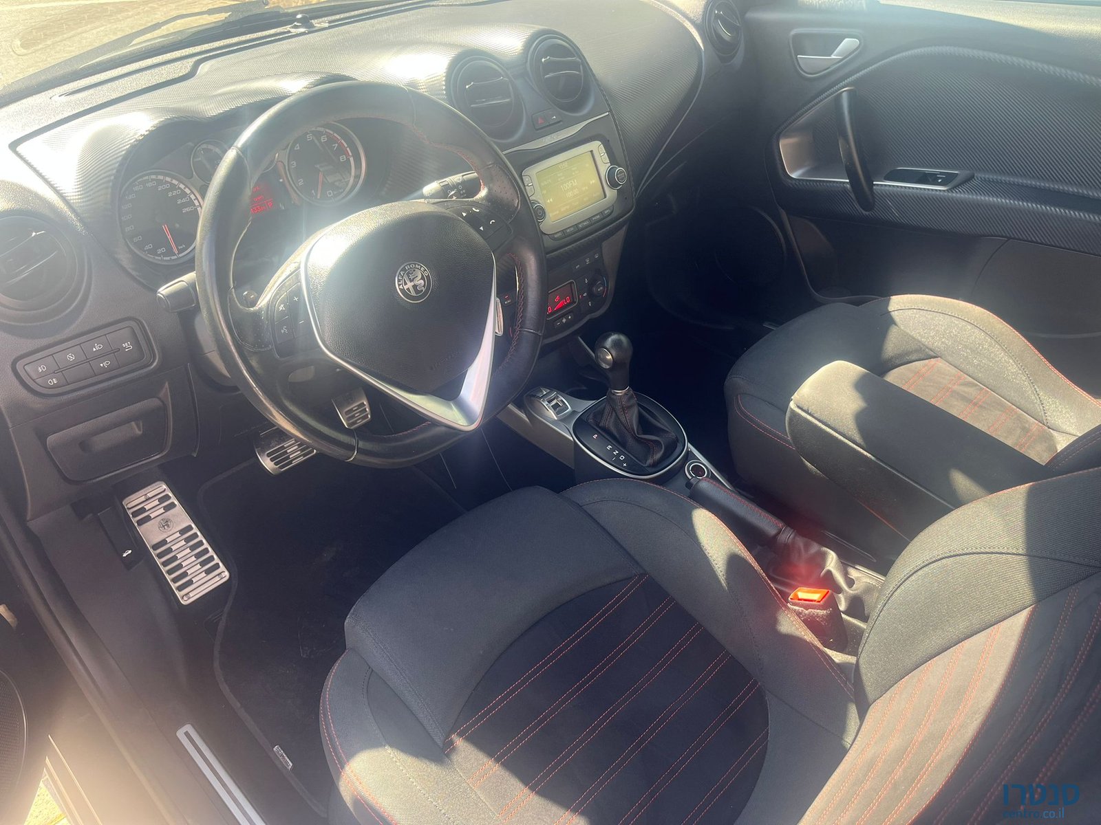 2018' Alfa Romeo MiTo photo #4