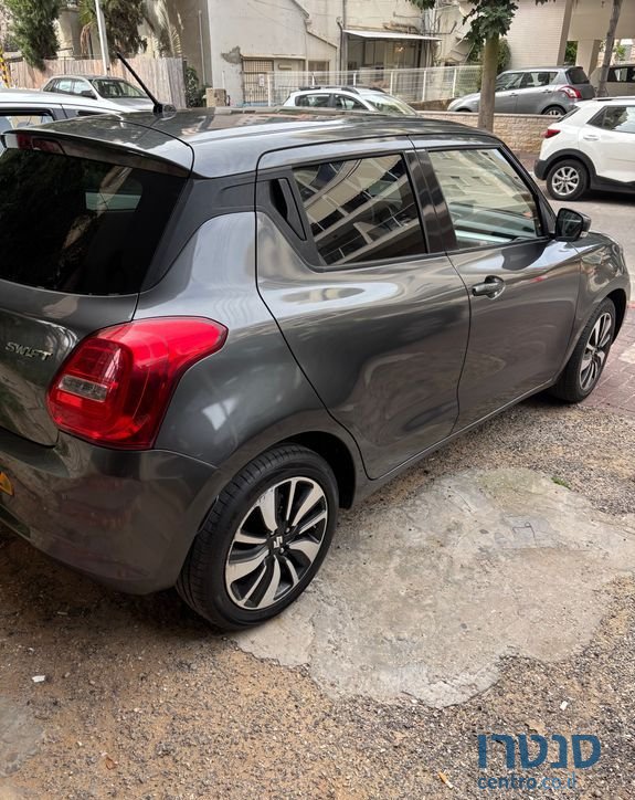 2020' Suzuki Swift סוזוקי סוויפט photo #3