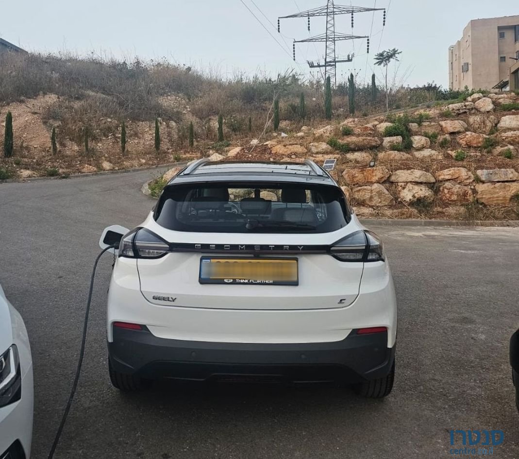2022' Geely Geometry C ג׳ילי photo #3