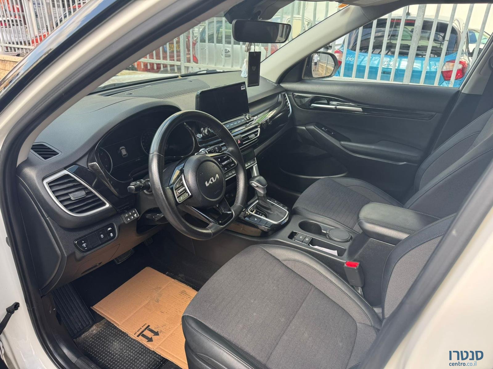 2021' Kia Seltos photo #3