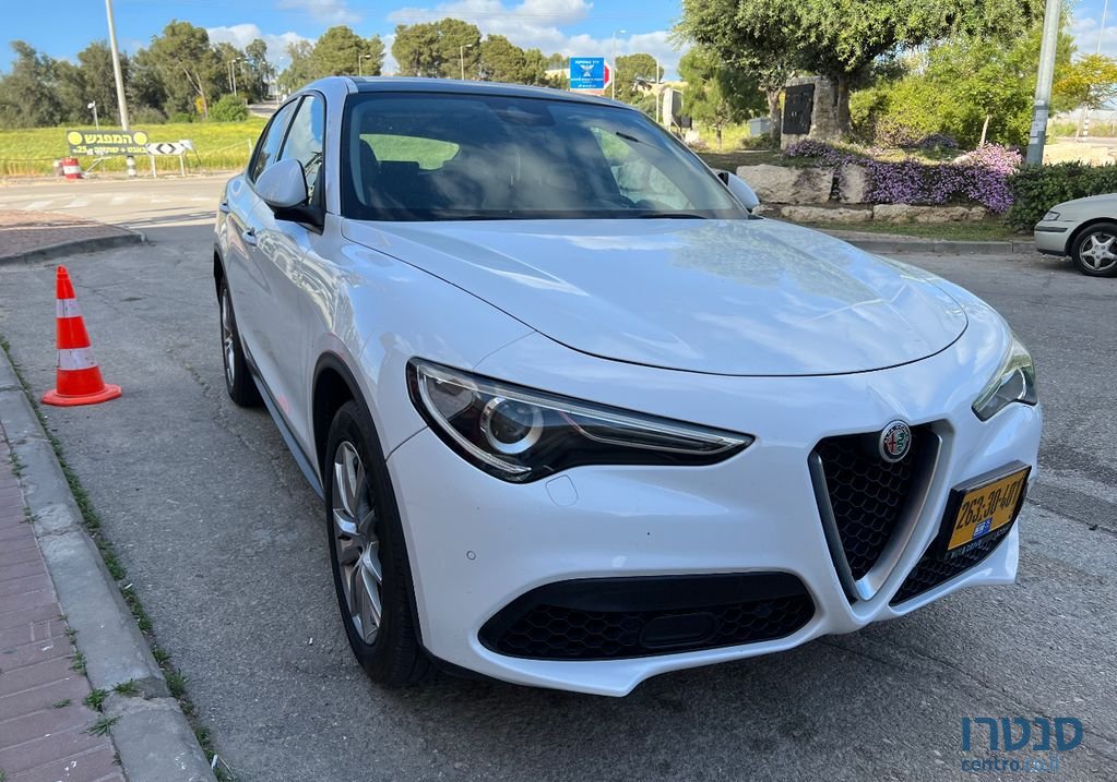 2018' Alfa Romeo Stelvio אלפא רומיאו סטלויו photo #3