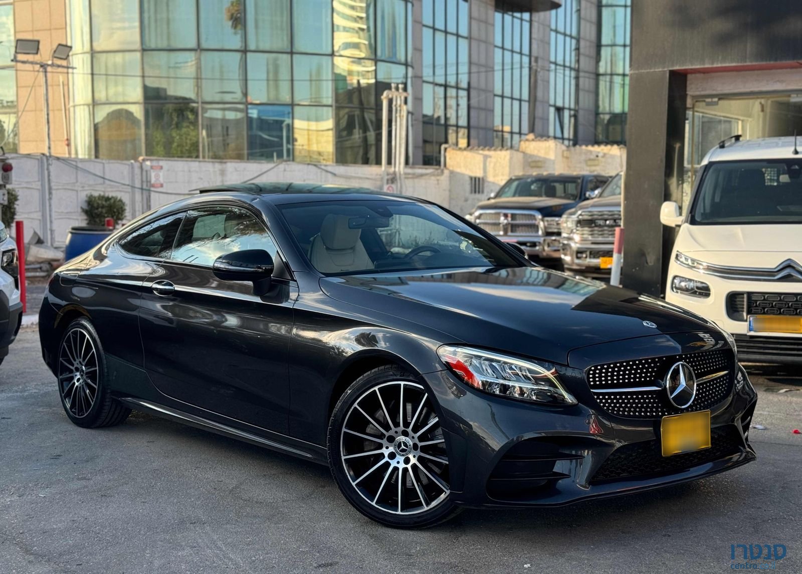 2022' Mercedes-Benz C-Class מרצדס-בנץ photo #1