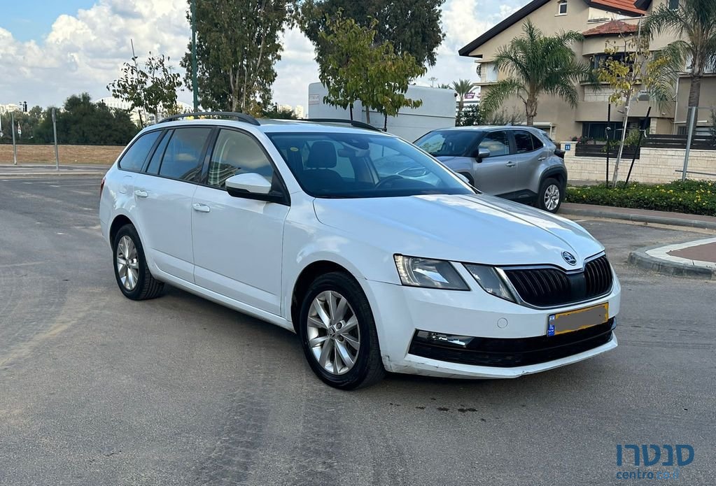2018' Skoda Octavia סקודה אוקטביה photo #2