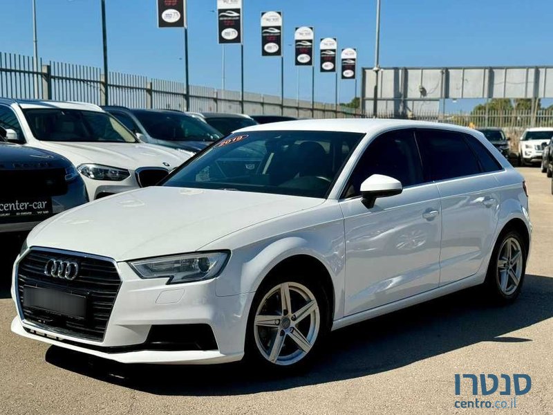 2019' Audi A3 אאודי photo #1