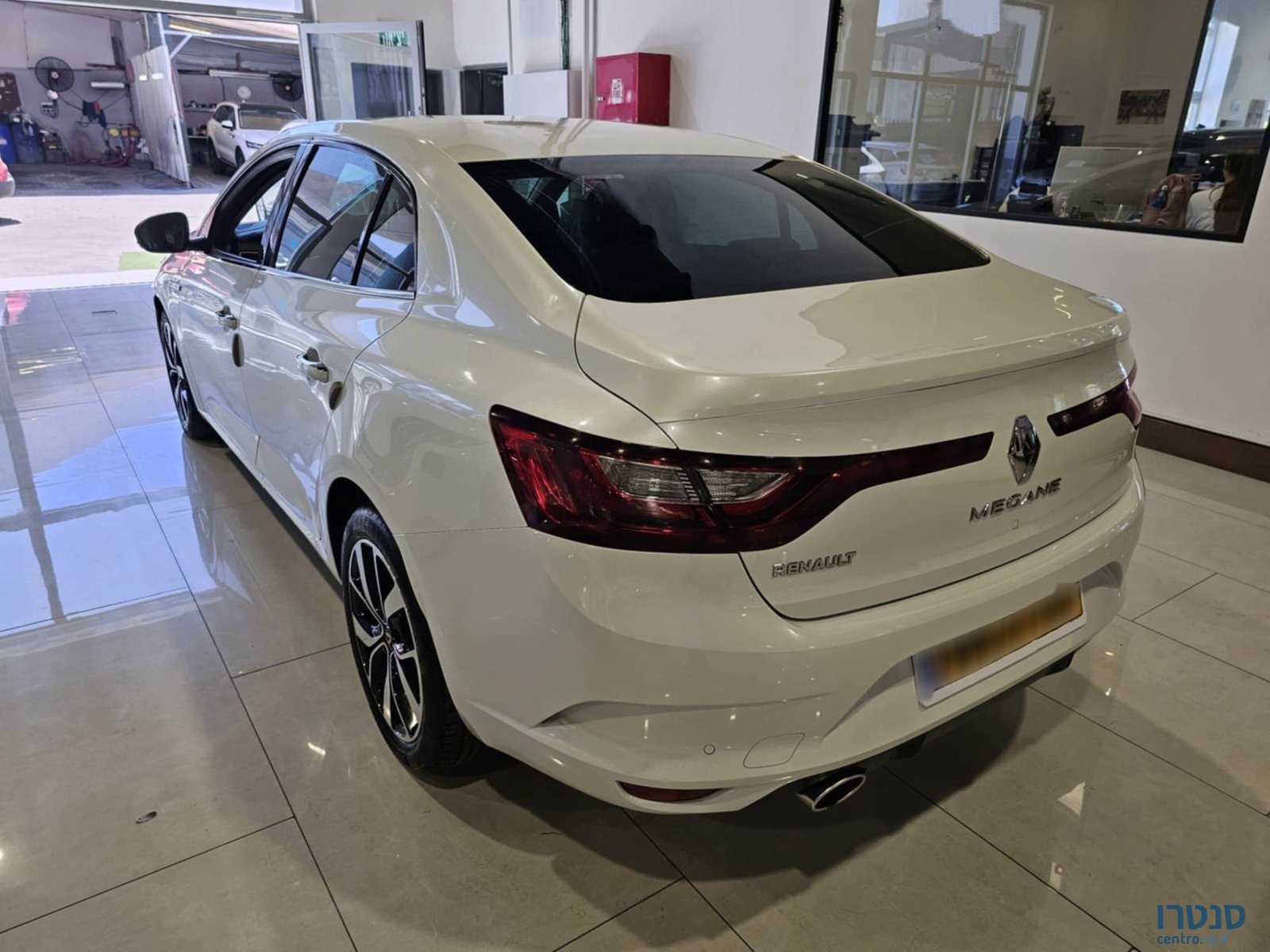 2021' Renault Megane photo #4