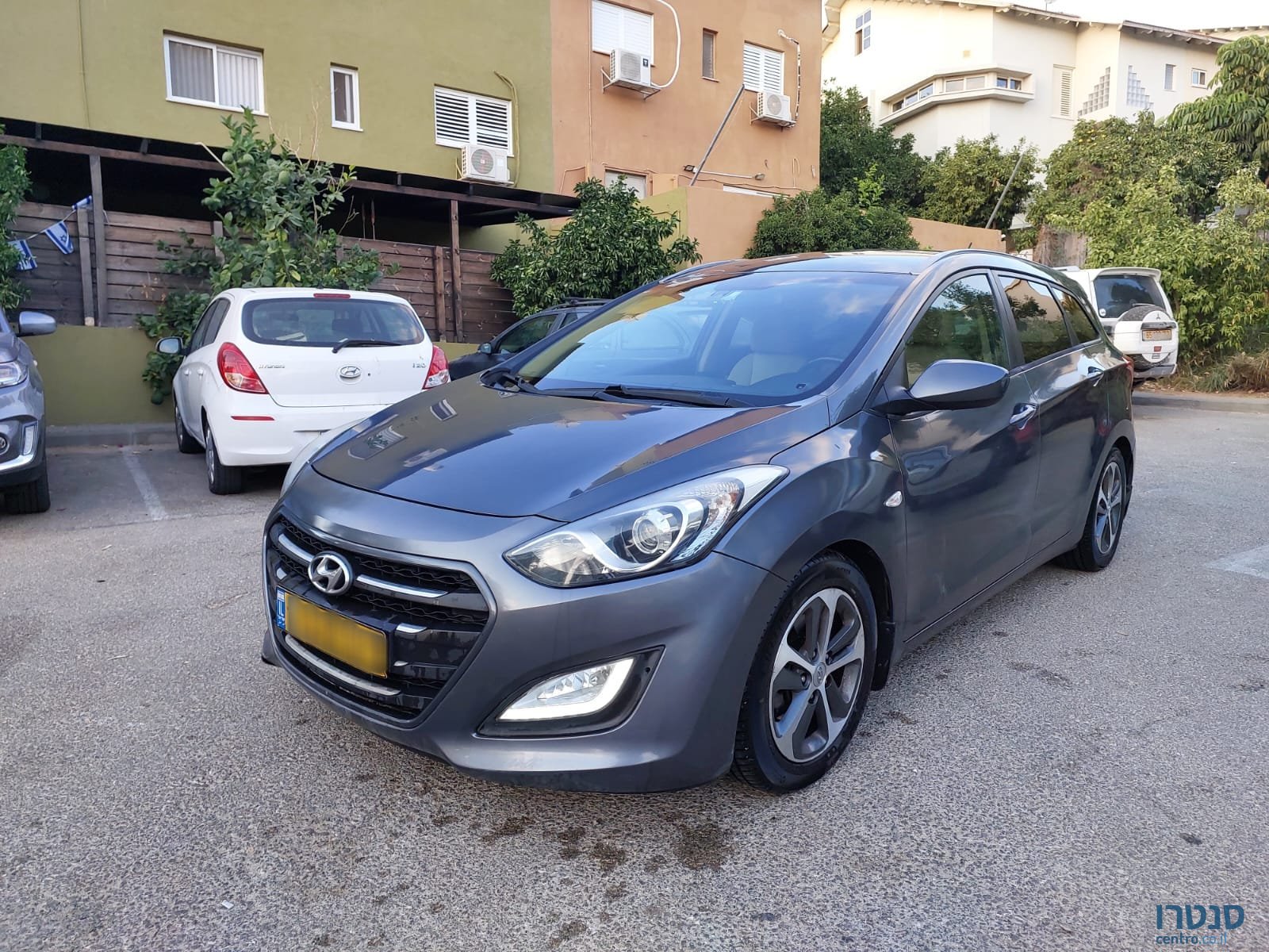 2016' Hyundai i30 photo #1