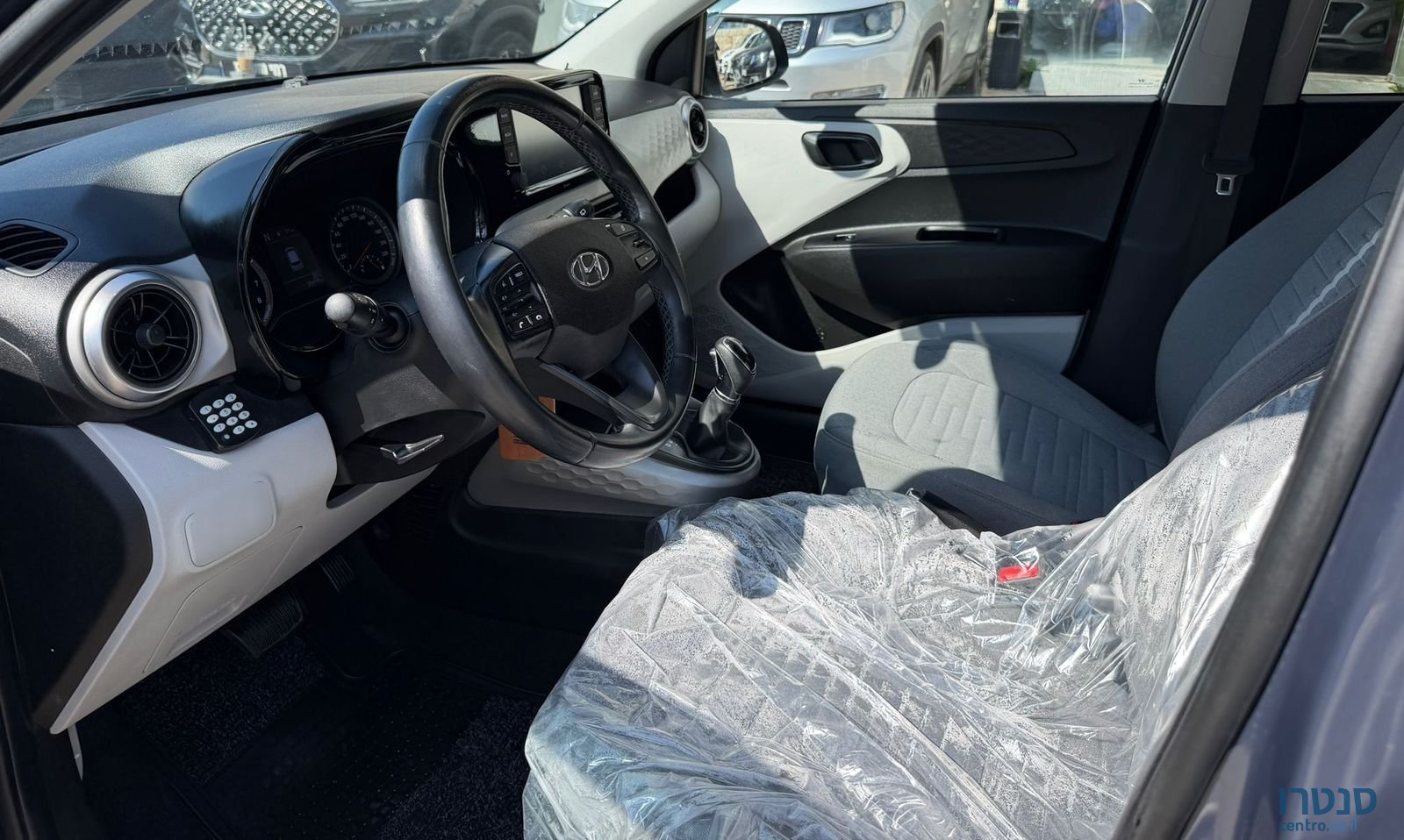 2023' Hyundai i10 יונדאי photo #3