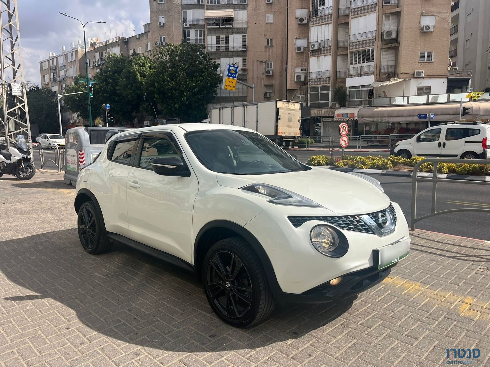 2018' Nissan Juke photo #6