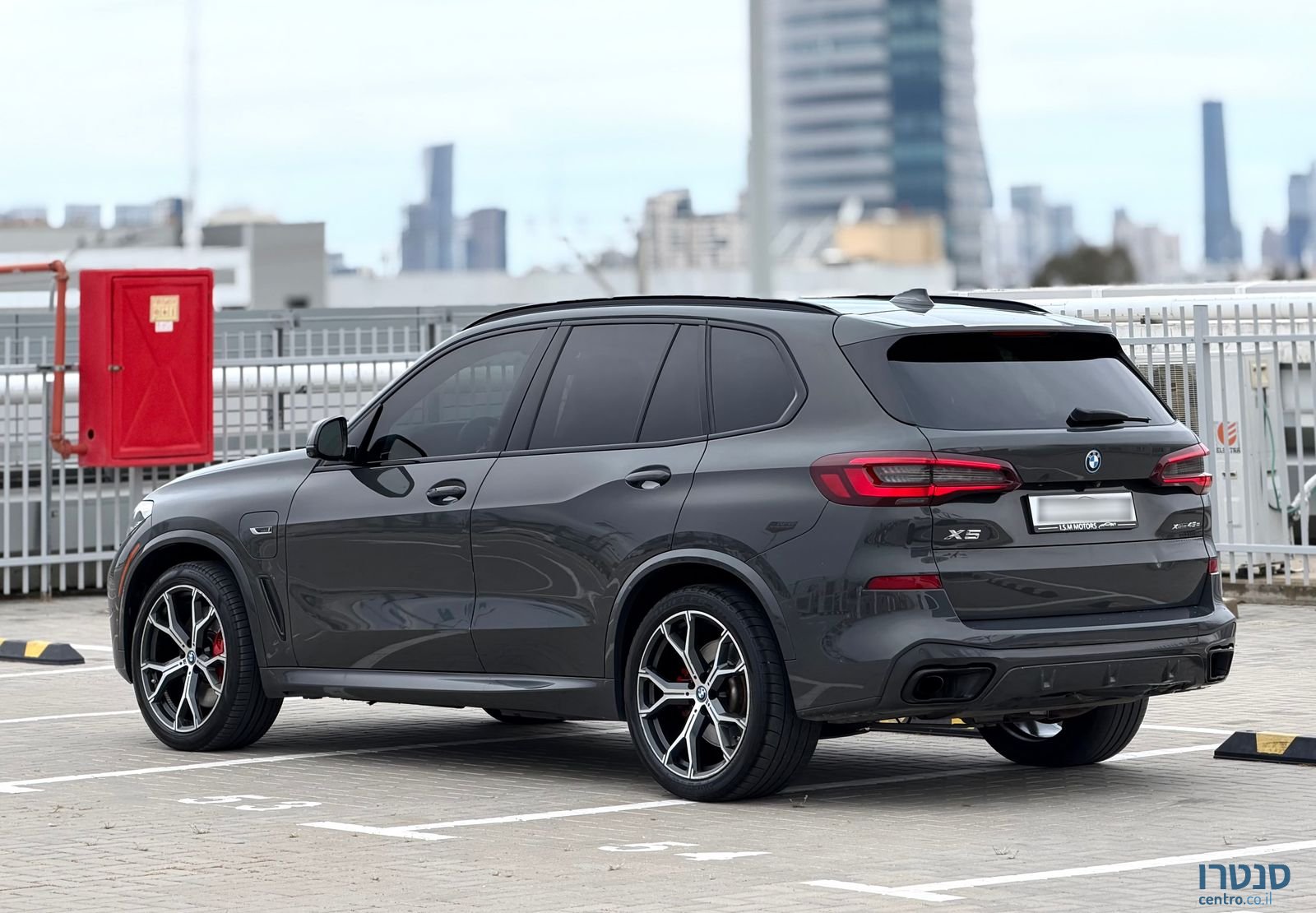 2022' BMW X5 ב מ וו photo #4