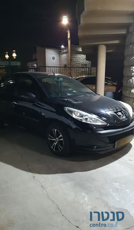 2012' Peugeot 206 פיג'ו photo #1