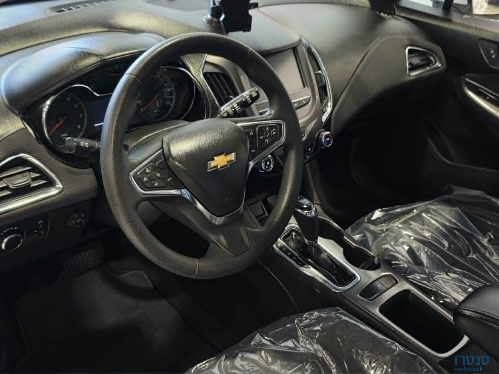 2018' Chevrolet Cruze photo #6