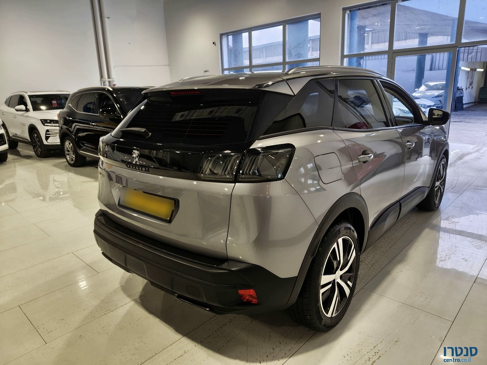 2022' Peugeot 3008 photo #4