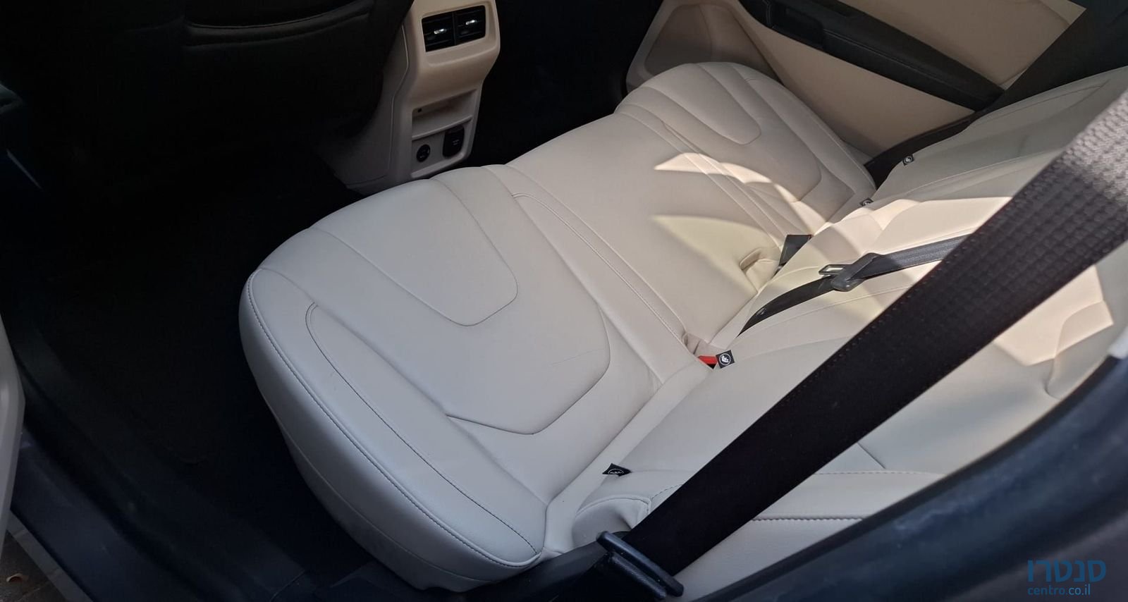 2022' Ford Edge פורד אדג' photo #2